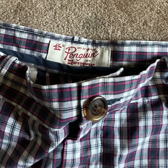 Men’s Original Penguin Plaid Shorts 32 - Picture 3 of 4